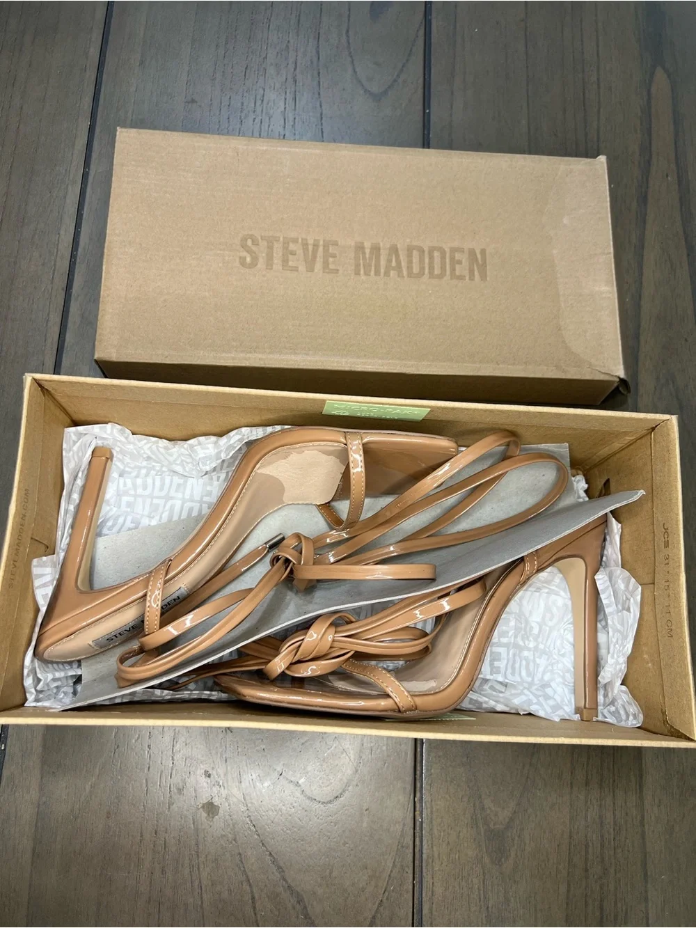 Steve Madden Uplift Camel Patent Heel Size 8
